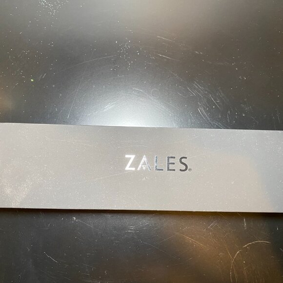 4.0mm Lab-Created Emerald and White Sapphire Alternating Tennis Bracelet - Picture 6 of 7